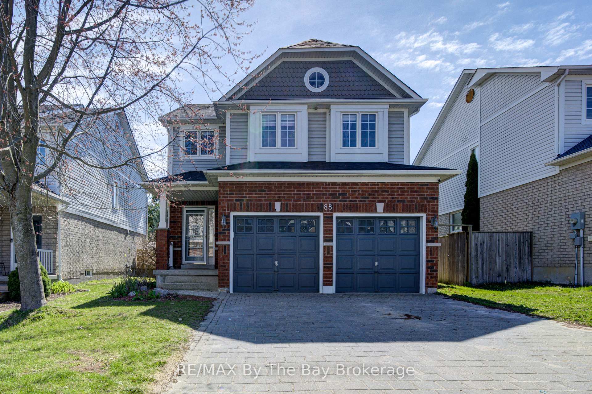Photo 1 of 88 Wesley Avenue, Wasaga Beach — HOMEH