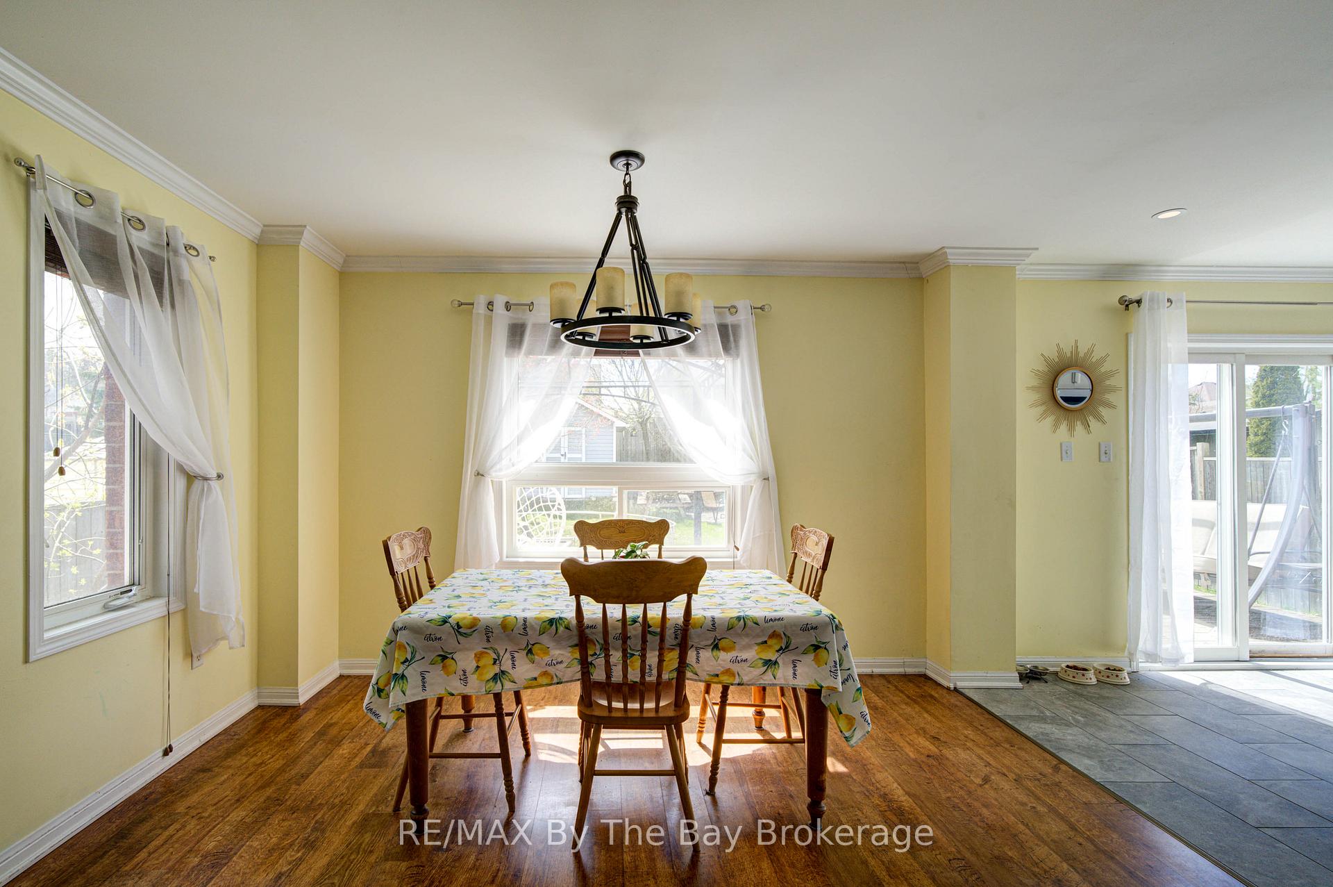 Photo 15 of 88 Wesley Avenue, Wasaga Beach — HOMEH