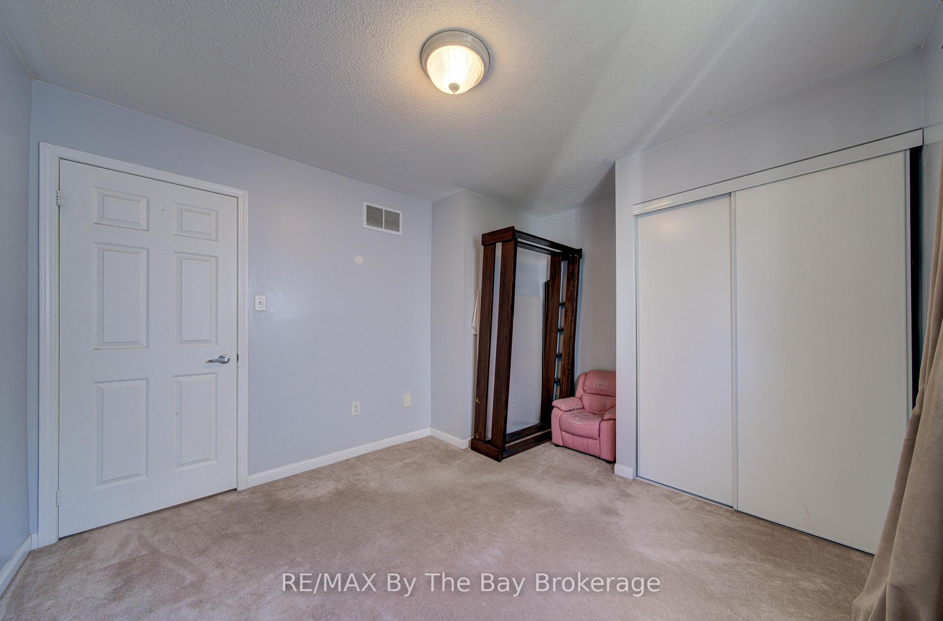 Photo 25 of 88 Wesley Avenue, Wasaga Beach — HOMEH