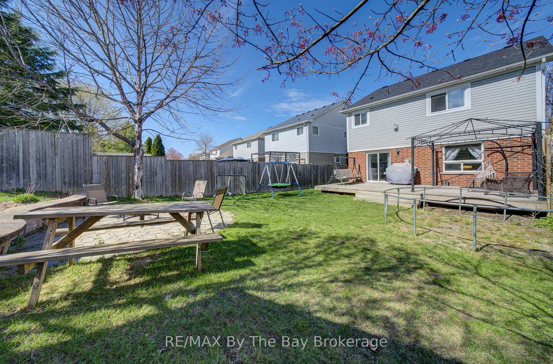 Photo 46 of 88 Wesley Avenue, Wasaga Beach — HOMEH