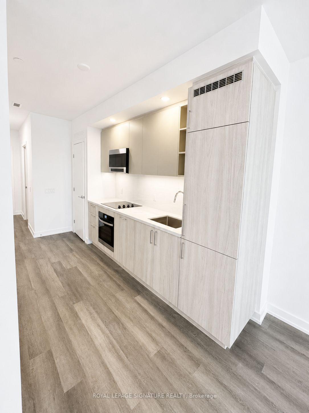 Photo 9 of Unit 407, 5 Meadowdale Road, Vaughan, Vaughan Corporate Centre — HOMEH