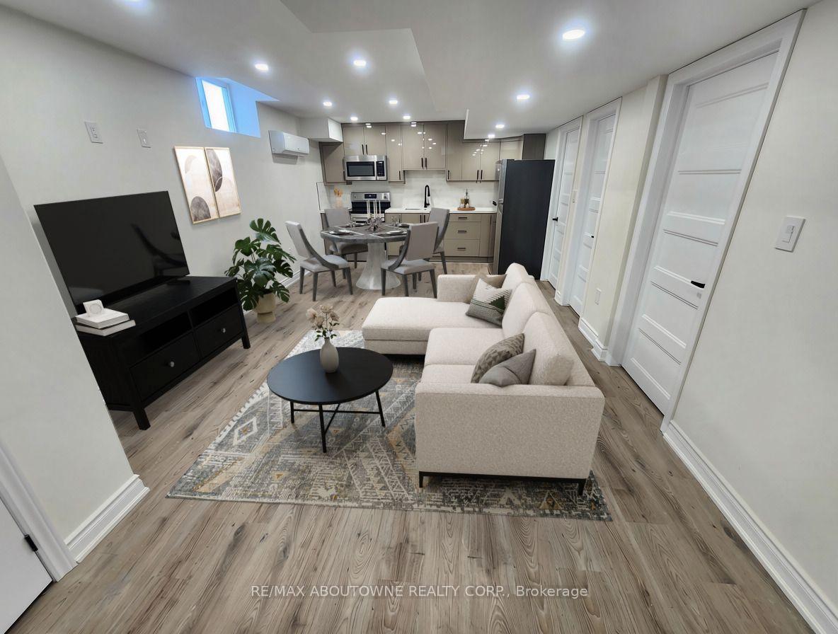 Photo 12 of Unit Lower, 203 Rockledge Drive, Hamilton, Rural Glanbrook — HOMEH