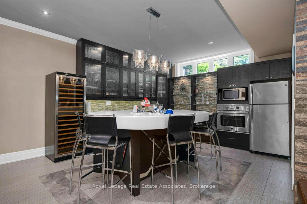 Photo 21 of 46 Scott Street, Brampton, Downtown Brampton — HOMEH