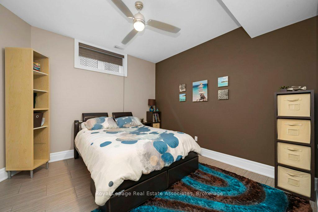 Photo 29 of 46 Scott Street, Brampton, Downtown Brampton — HOMEH