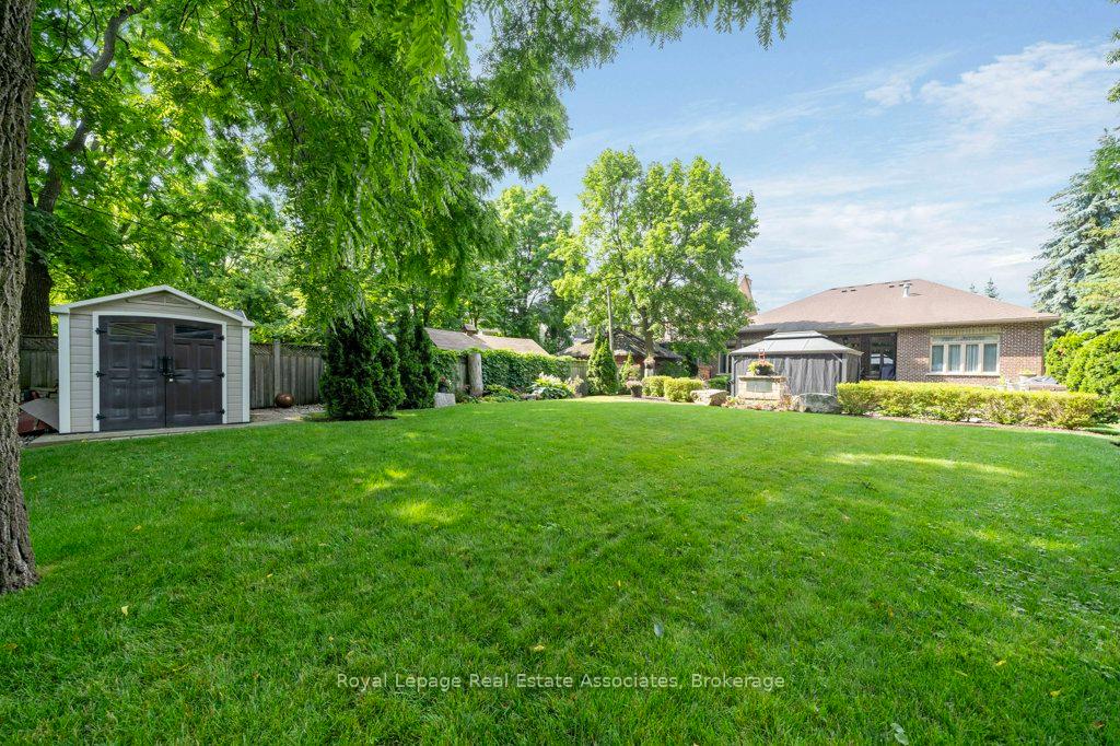 Photo 38 of 46 Scott Street, Brampton, Downtown Brampton — HOMEH