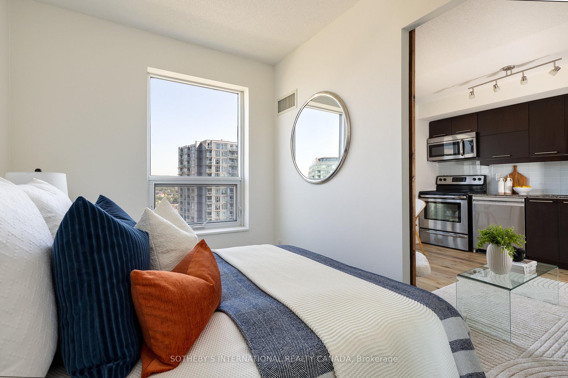 Photo 7 of Unit 1619, 38 Joe Shuster Way, Toronto, South Parkdale — HOMEH