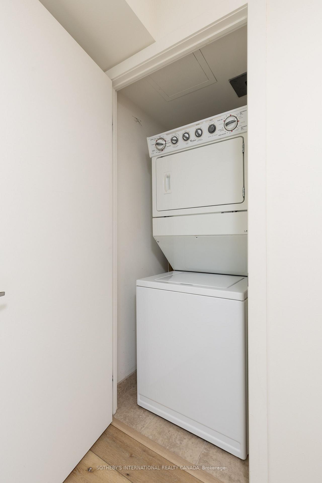 Photo 11 of Unit 1619, 38 Joe Shuster Way, Toronto, South Parkdale — HOMEH