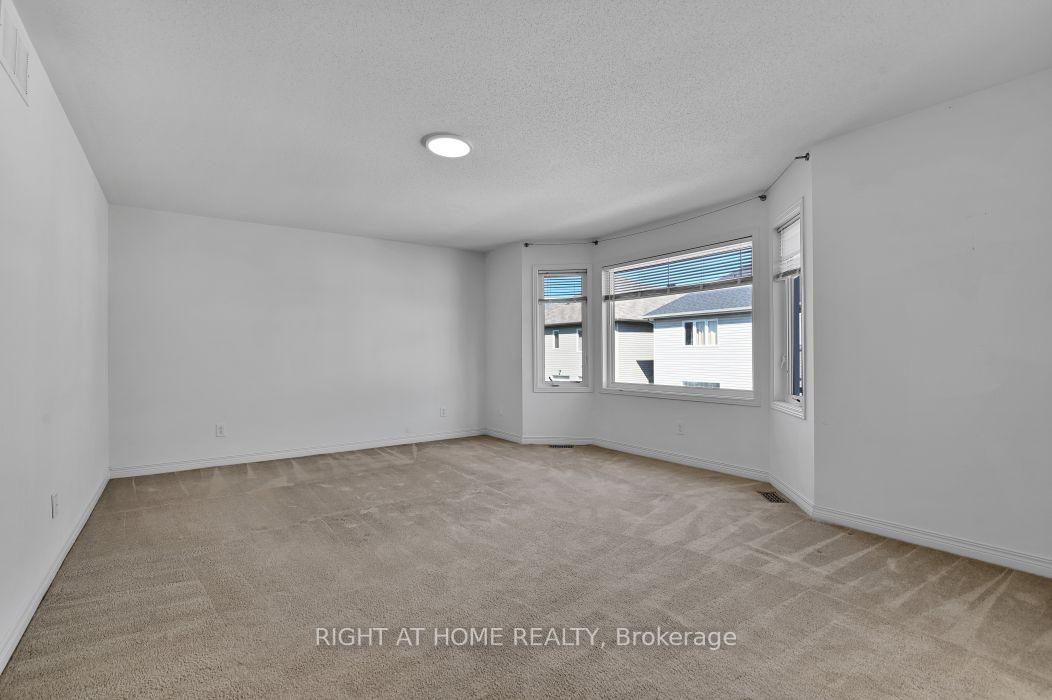Photo 17 of 196 Lamplighters Drive, Ottawa, Barrhaven - Cedargrove/Fraserdale — HOMEH