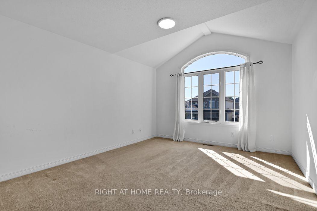 Photo 21 of 196 Lamplighters Drive, Ottawa, Barrhaven - Cedargrove/Fraserdale — HOMEH