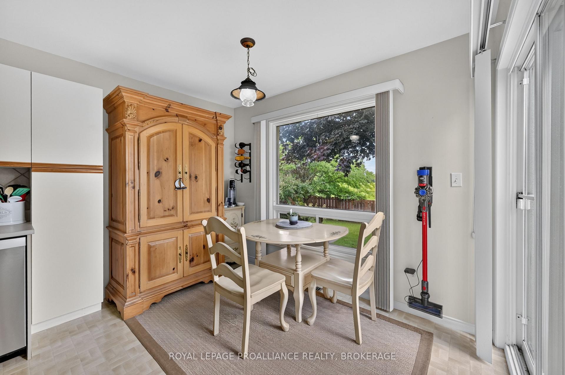 Photo 11 of 393 Malabar Drive, Kingston, East Gardiners Rd — HOMEH
