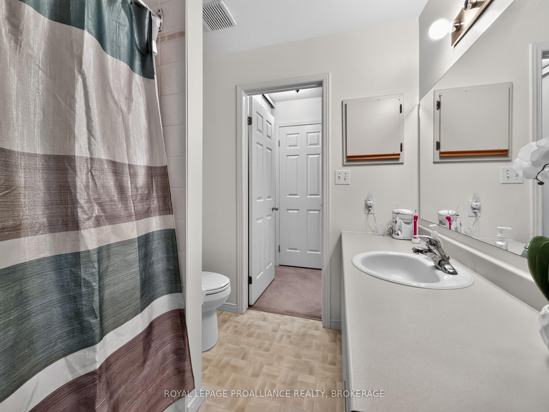 Photo 21 of 393 Malabar Drive, Kingston, East Gardiners Rd — HOMEH