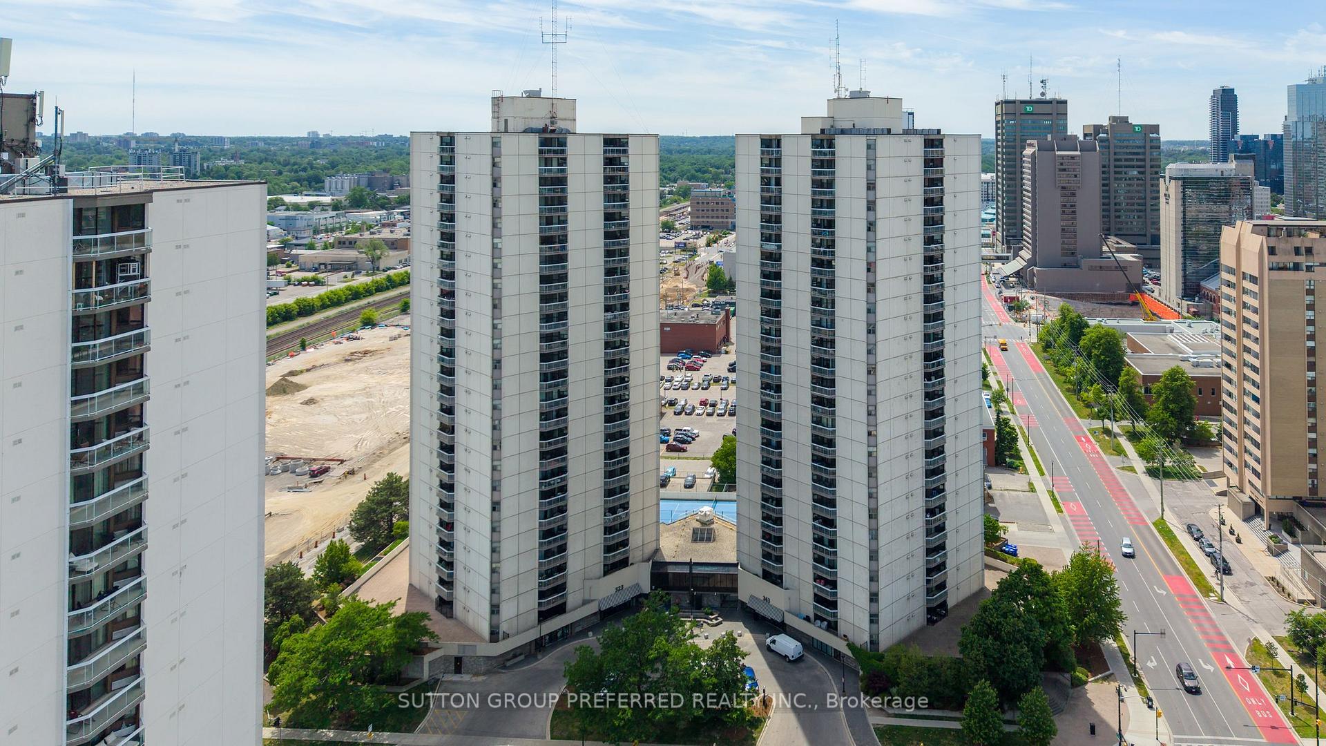 Front of Unit 1604, 363 Colborne Street