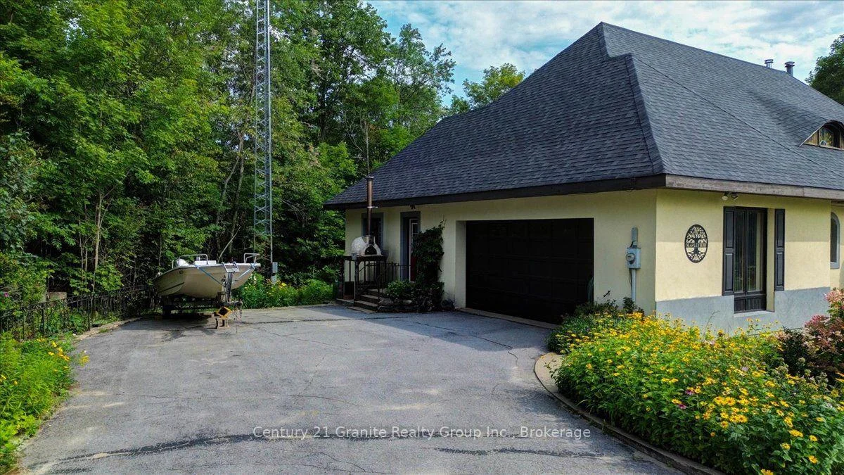 Photo 11 of 41 Maple Street, Bancroft, Bancroft Ward — HOMEH