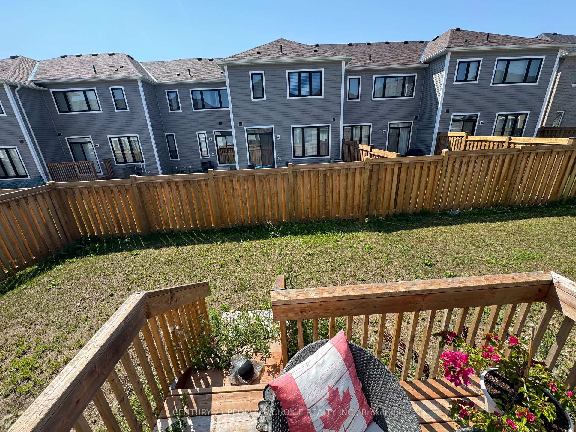 Photo 15 of 61 Valleybrook Road, Barrie, Rural Barrie Southeast — HOMEH