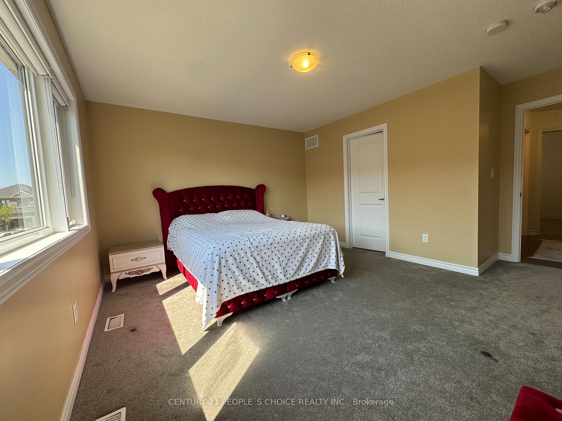 Photo 20 of 61 Valleybrook Road, Barrie, Rural Barrie Southeast — HOMEH