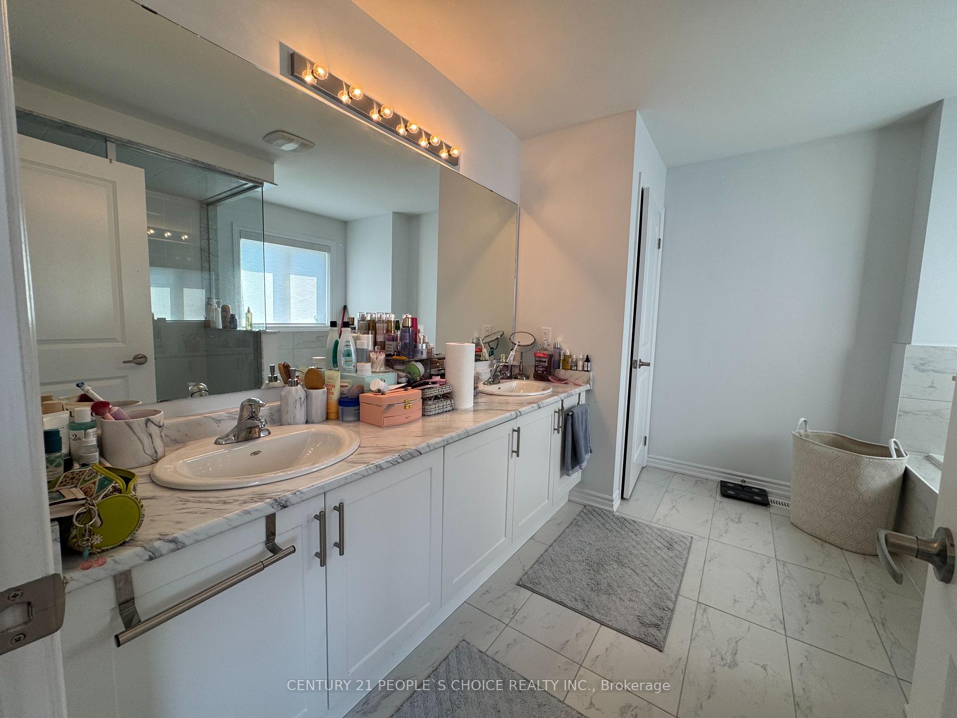 Photo 21 of 61 Valleybrook Road, Barrie, Rural Barrie Southeast — HOMEH