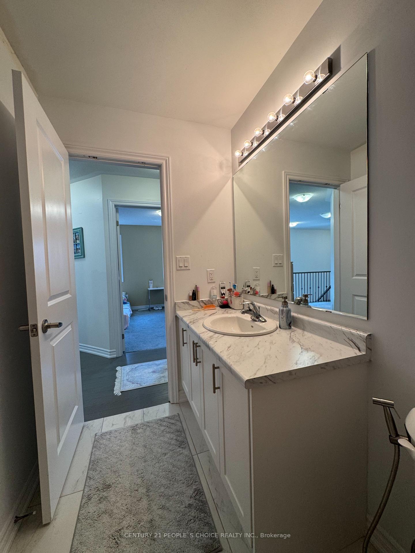 Photo 26 of 61 Valleybrook Road, Barrie, Rural Barrie Southeast — HOMEH