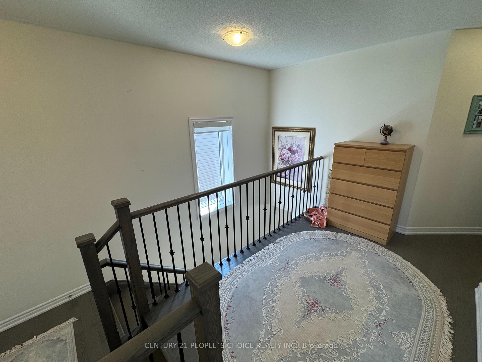 Photo 29 of 61 Valleybrook Road, Barrie, Rural Barrie Southeast — HOMEH