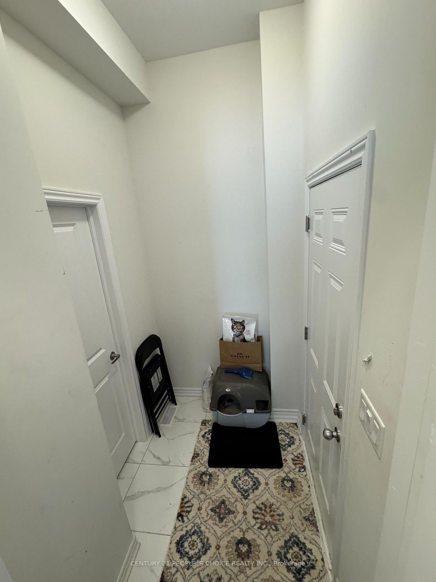 Photo 32 of 61 Valleybrook Road, Barrie, Rural Barrie Southeast — HOMEH
