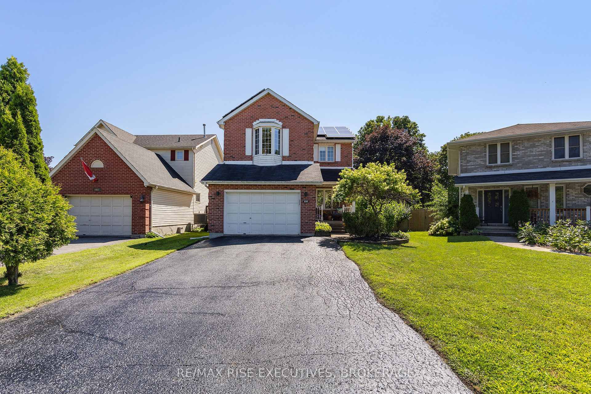 Photo 3 of 1061 Lombardy Street, Kingston, South of Taylor-Kidd Blvd — HOMEH