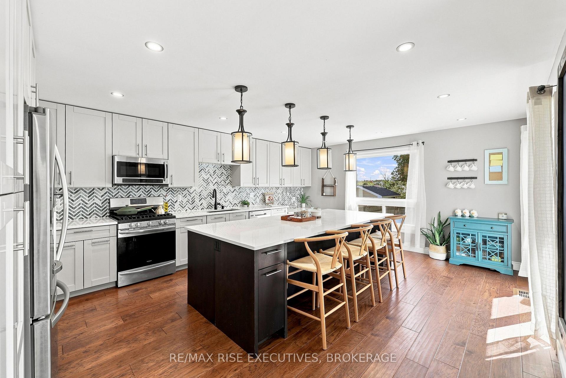 Photo 15 of 1061 Lombardy Street, Kingston, South of Taylor-Kidd Blvd — HOMEH