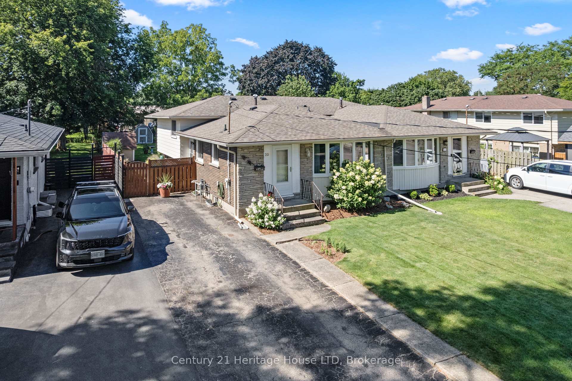 Photo 1 of 20 Cypress Street, St. Catharines, Lakeport — HOMEH