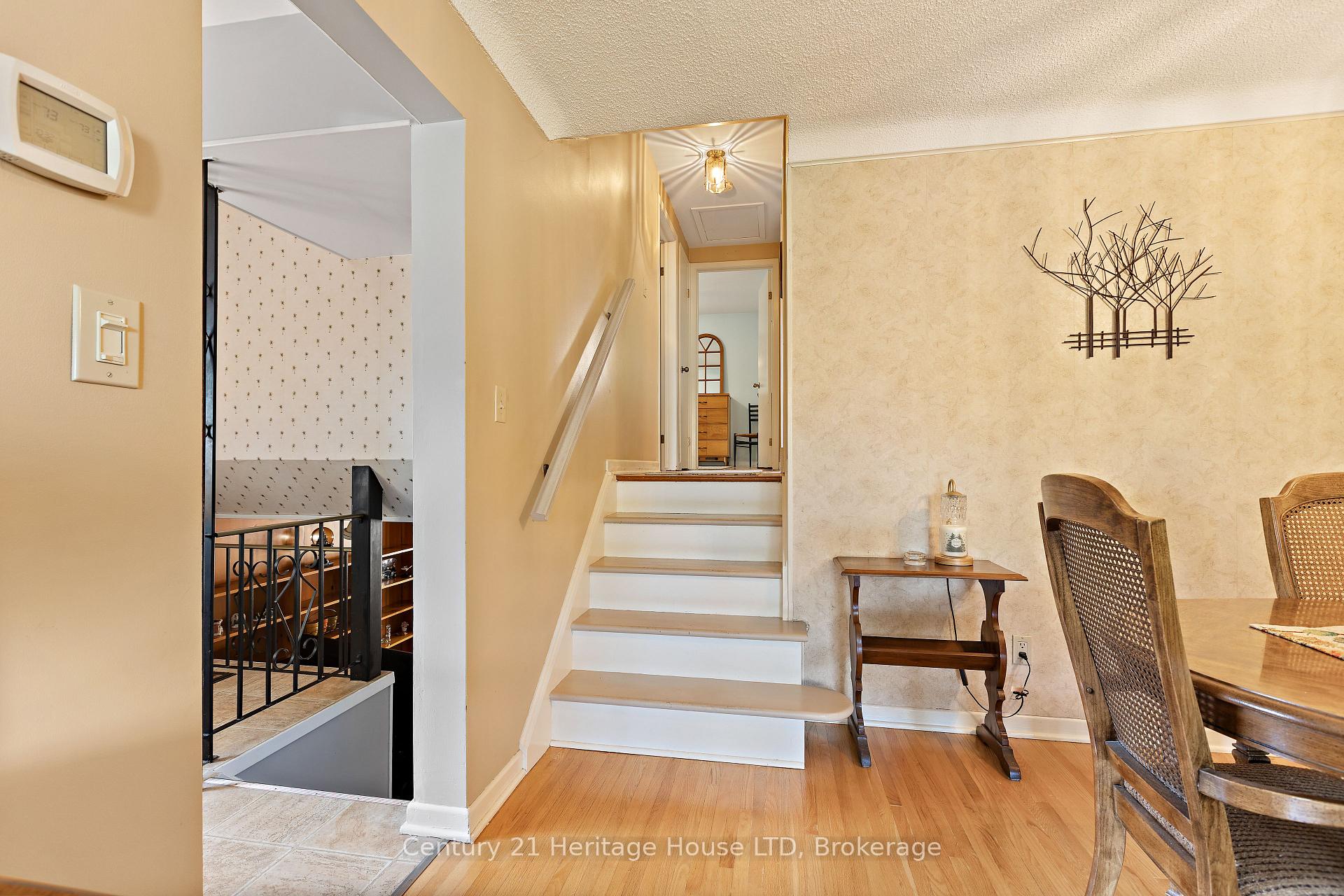 Photo 15 of 20 Cypress Street, St. Catharines, Lakeport — HOMEH