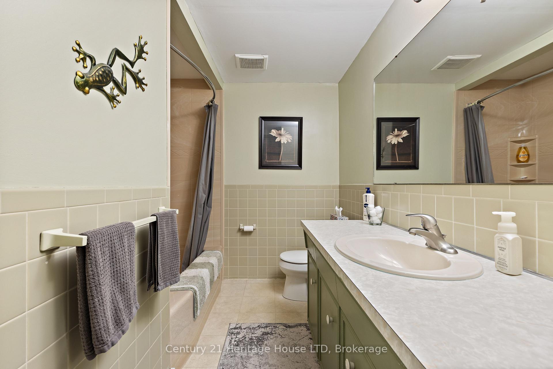 Photo 20 of 20 Cypress Street, St. Catharines, Lakeport — HOMEH