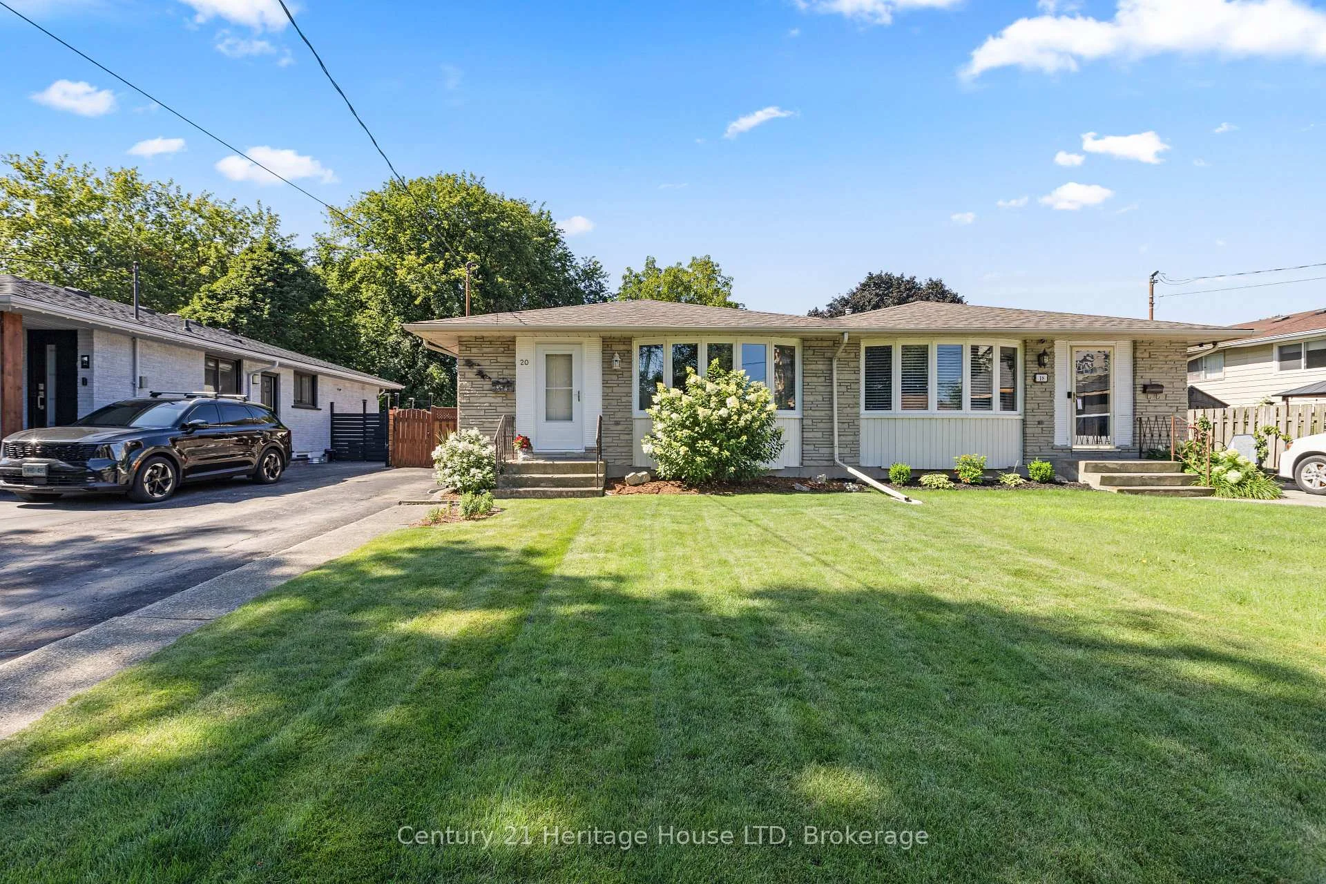 Photo 2 of 20 Cypress Street, St. Catharines, Lakeport — HOMEH