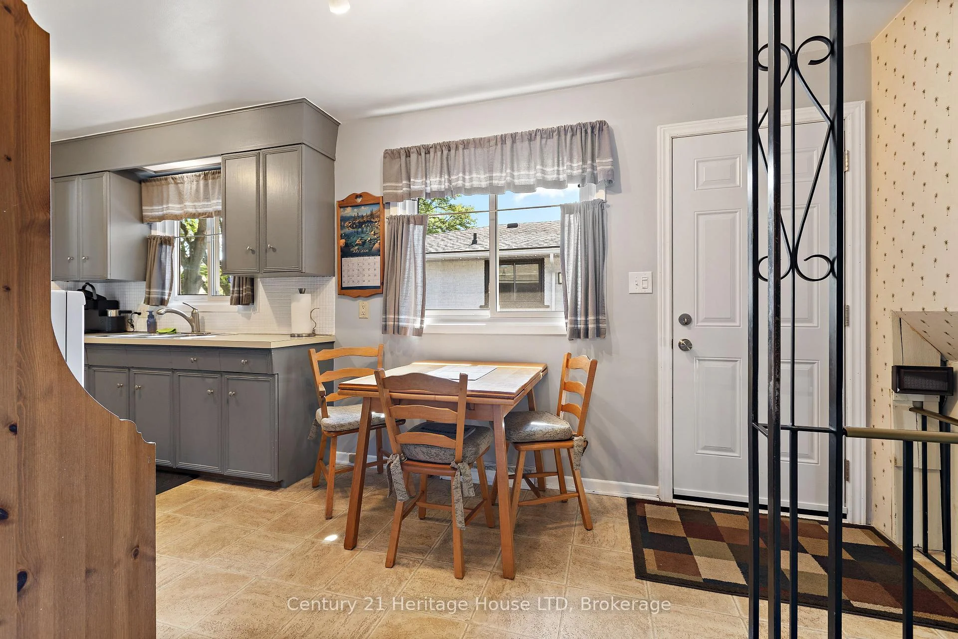 Photo 17 of 20 Cypress Street, St. Catharines, Lakeport — HOMEH