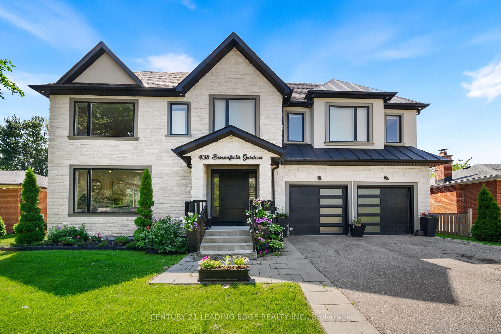 Photo 2 of 438 Brownfield Gardens, Scarborough, Rouge — HOMEH