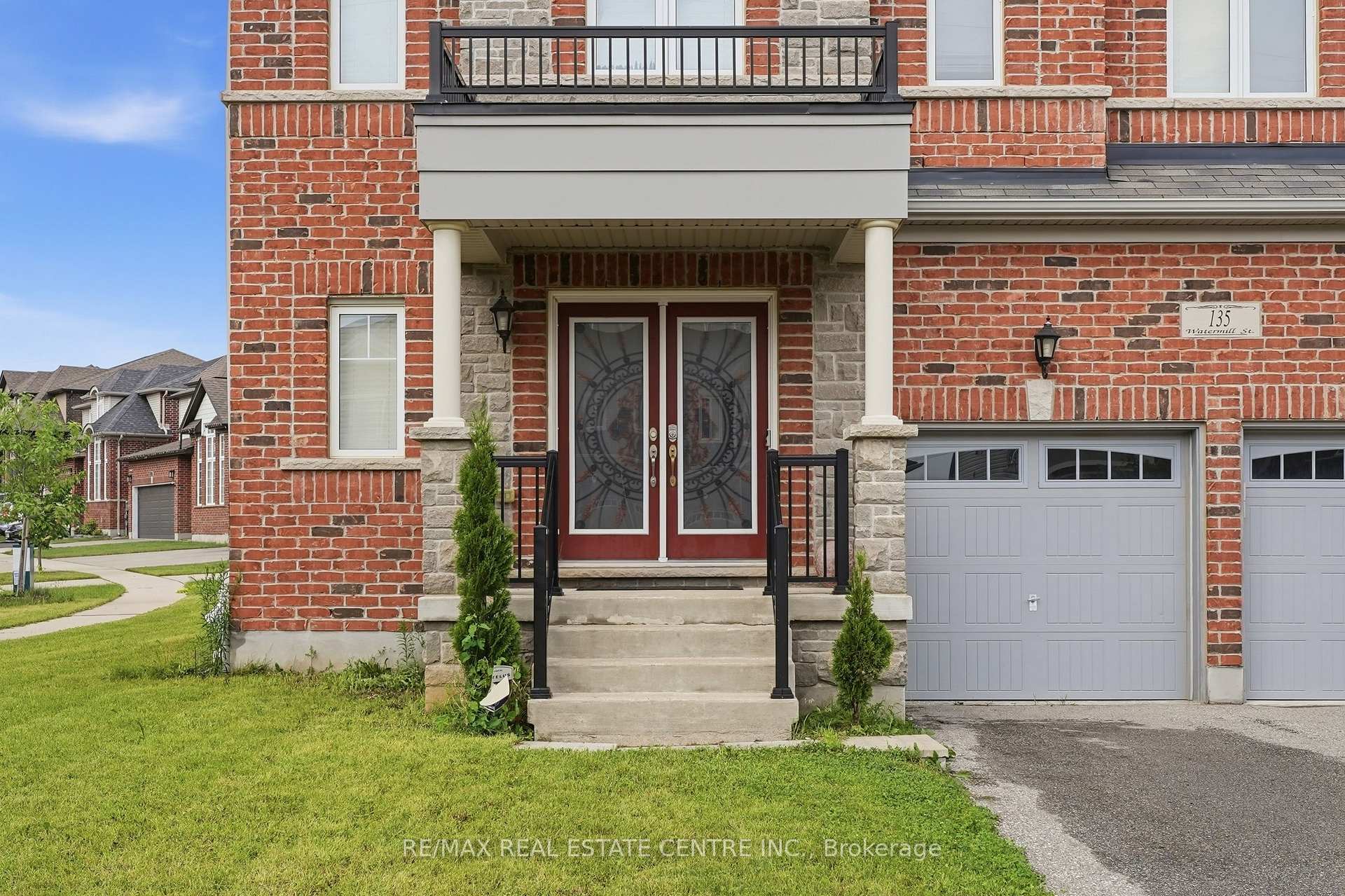 Photo 4 of 135 Watermill Street, Kitchener, Doon South — HOMEH