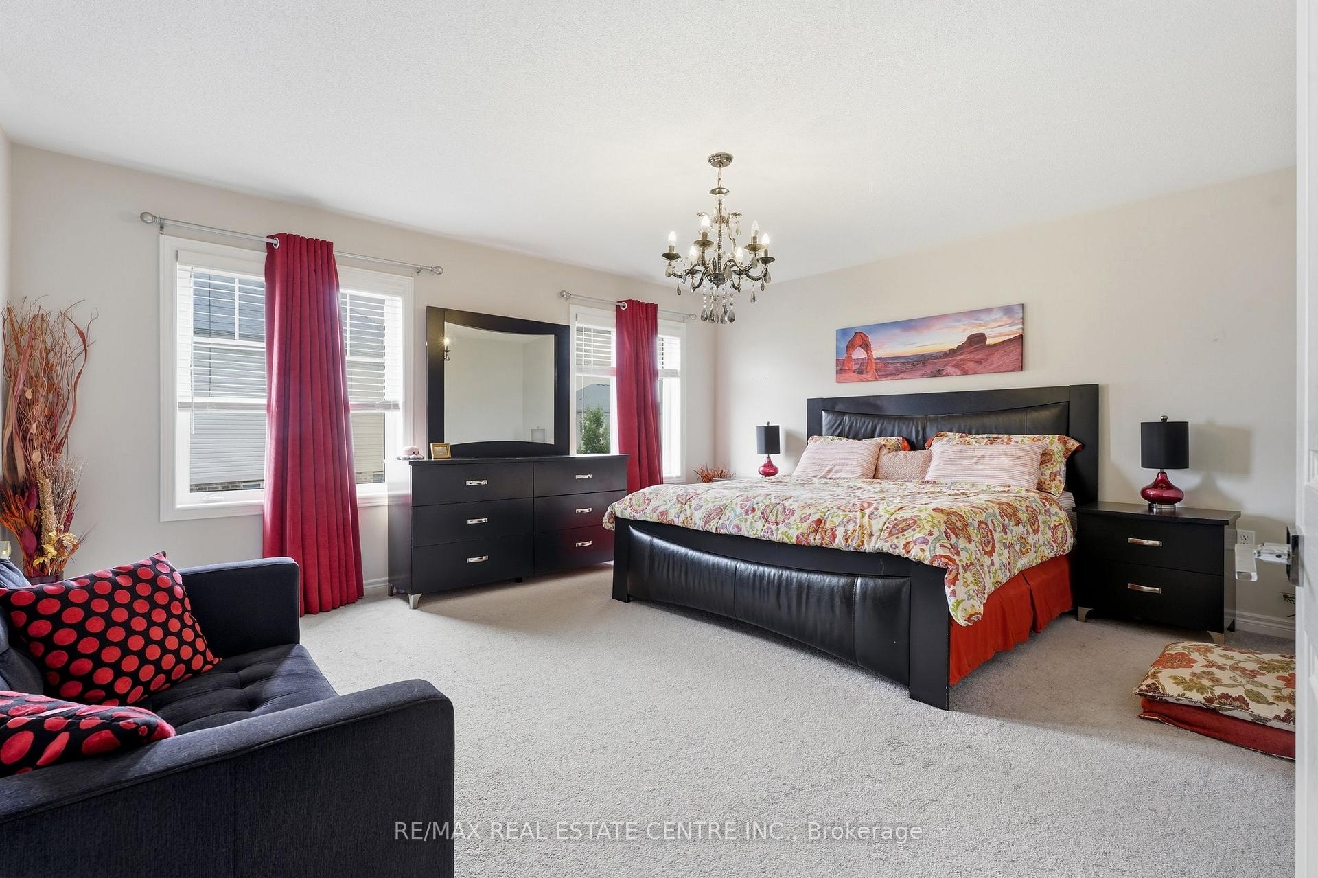 Photo 21 of 135 Watermill Street, Kitchener, Doon South — HOMEH