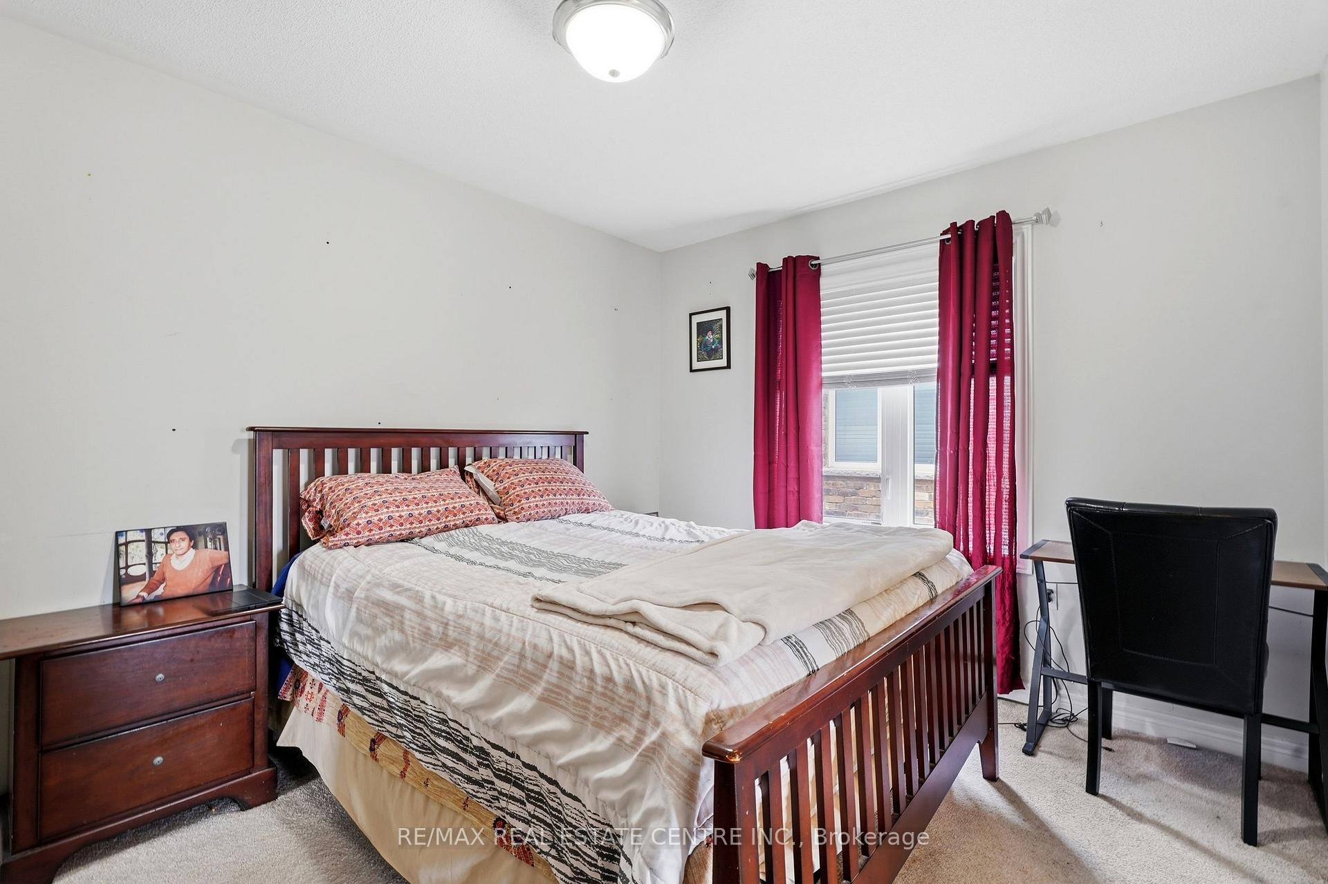 Photo 28 of 135 Watermill Street, Kitchener, Doon South — HOMEH