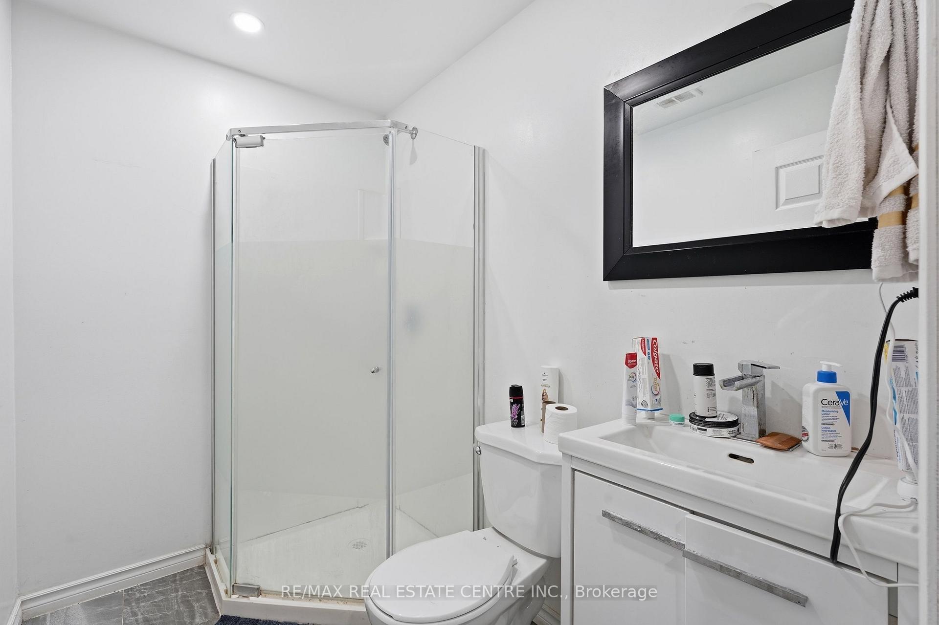 Photo 42 of 135 Watermill Street, Kitchener, Doon South — HOMEH