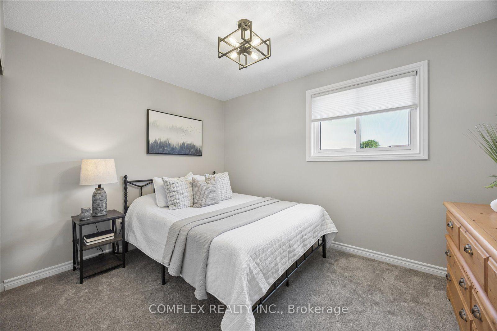 Photo 25 of 13 Audrey Court, Clarington, Courtice — HOMEH