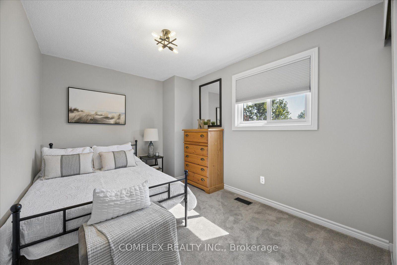 Photo 29 of 13 Audrey Court, Clarington, Courtice — HOMEH