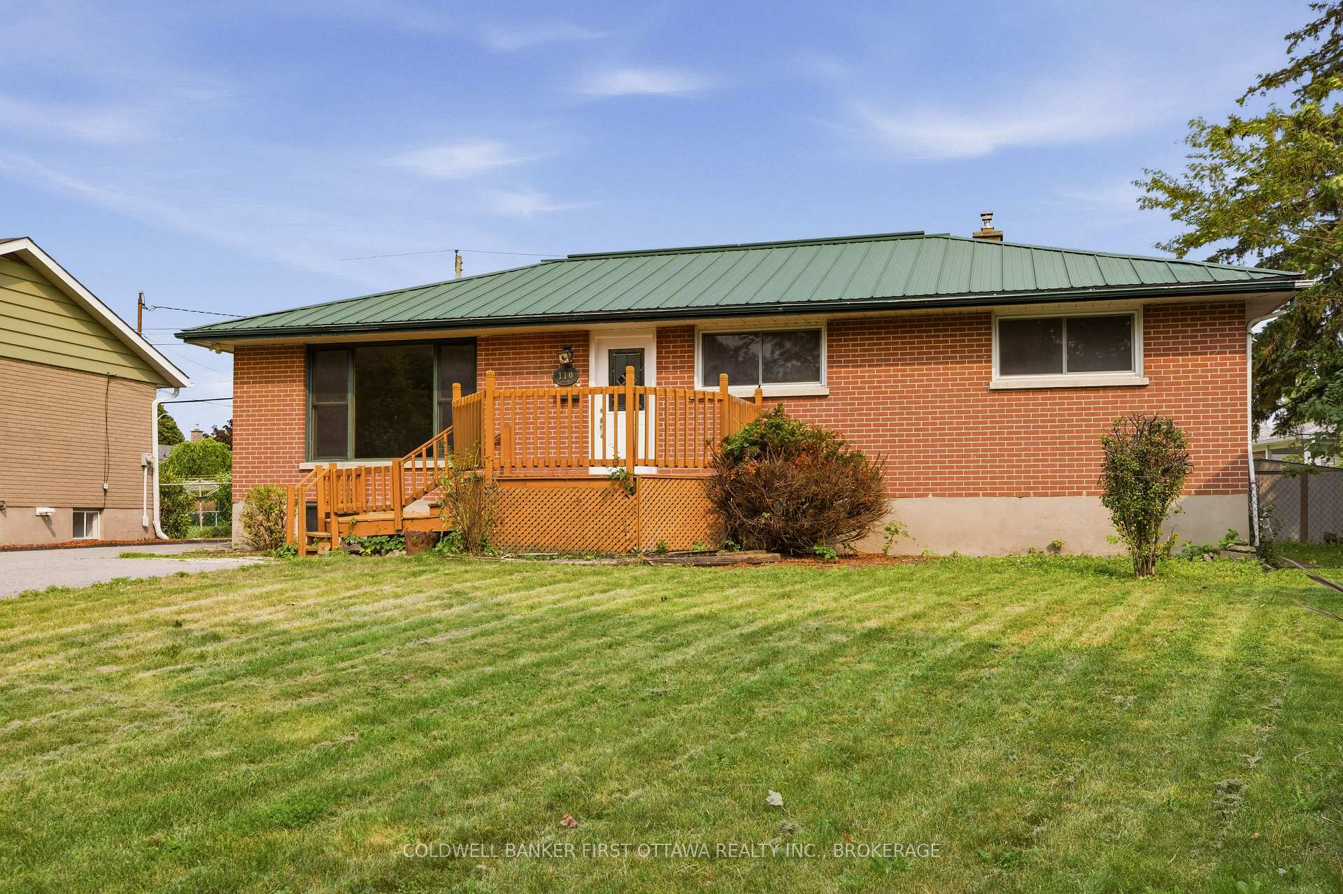Photo 2 of 110 Liddell Crescent, Kingston, Central City West — HOMEH