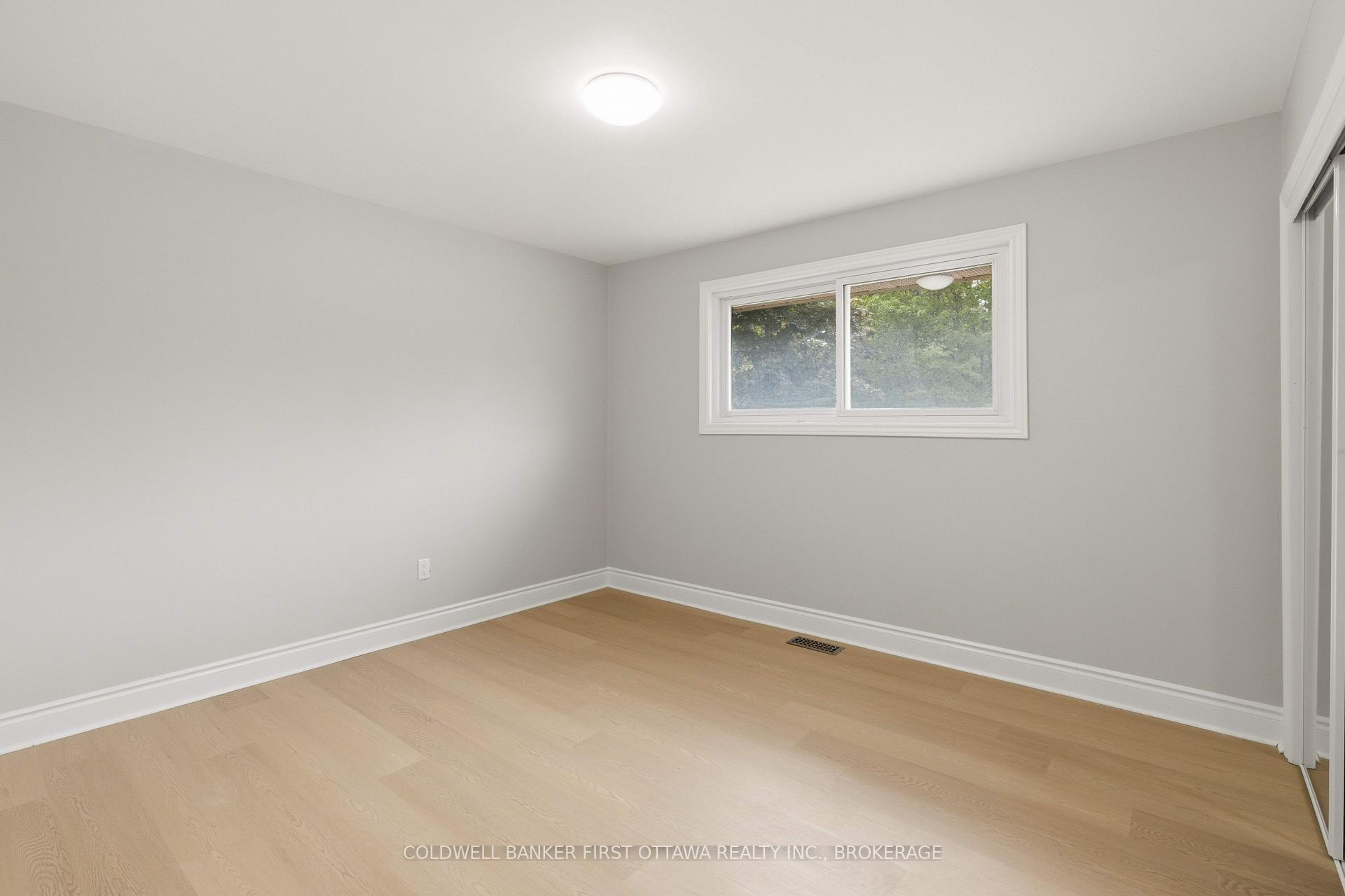 Photo 20 of 110 Liddell Crescent, Kingston, Central City West — HOMEH