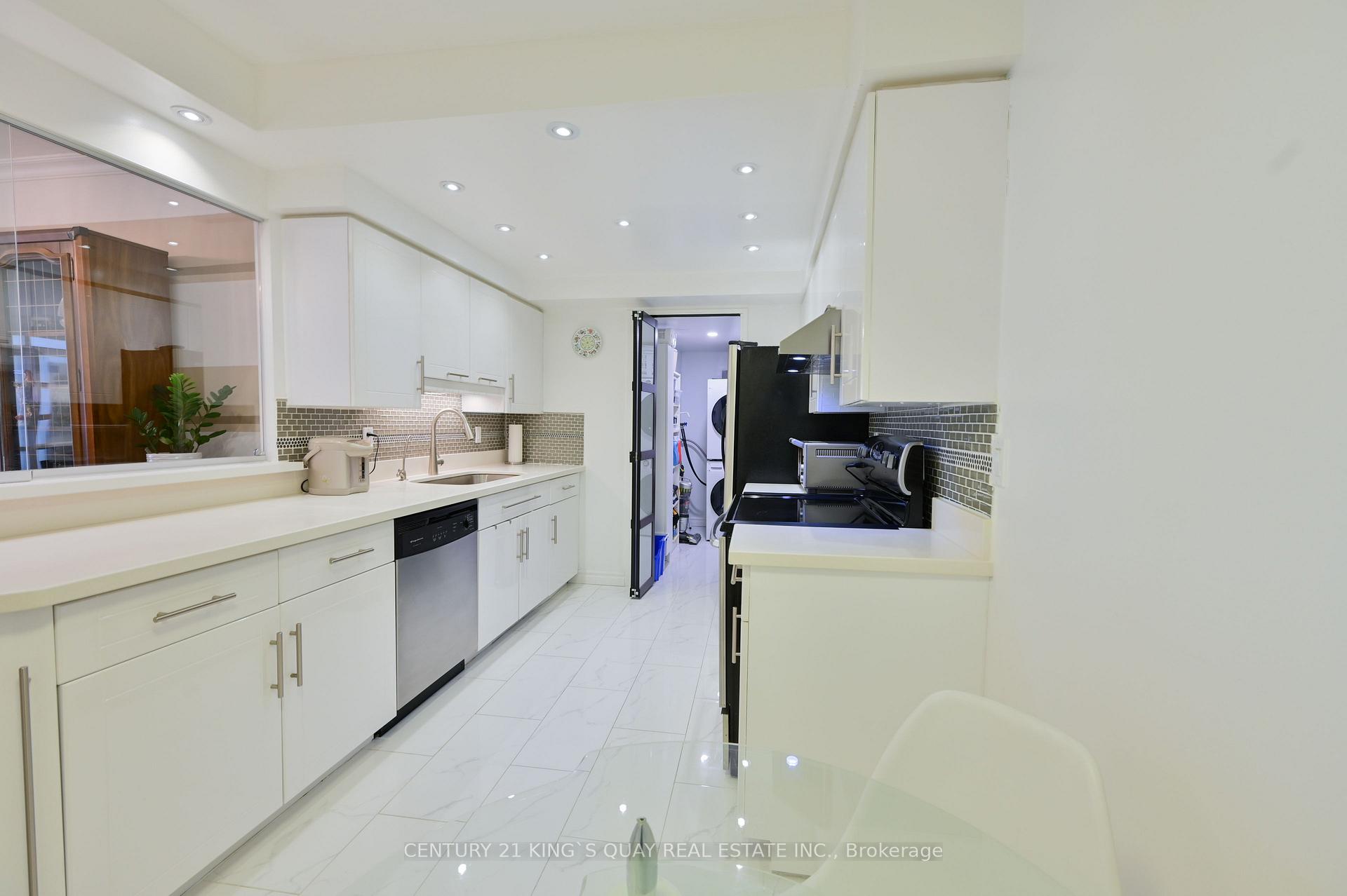 Photo 4 of Unit 1502, 175 Bamburgh Circle, Scarborough, Steeles — HOMEH