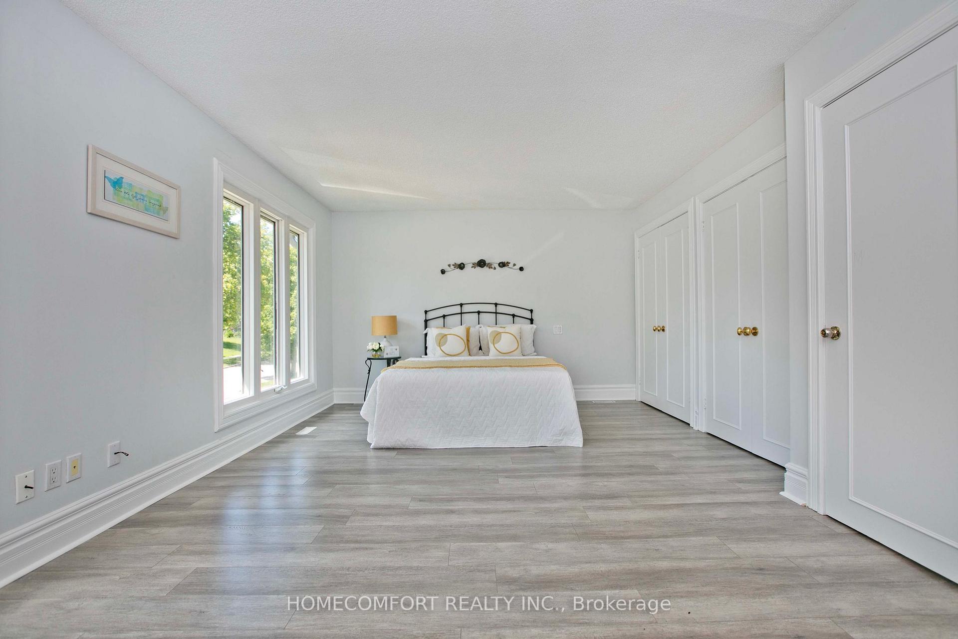 Photo 17 of 17 Bramble Drive, North York, Banbury-Don Mills — HOMEH