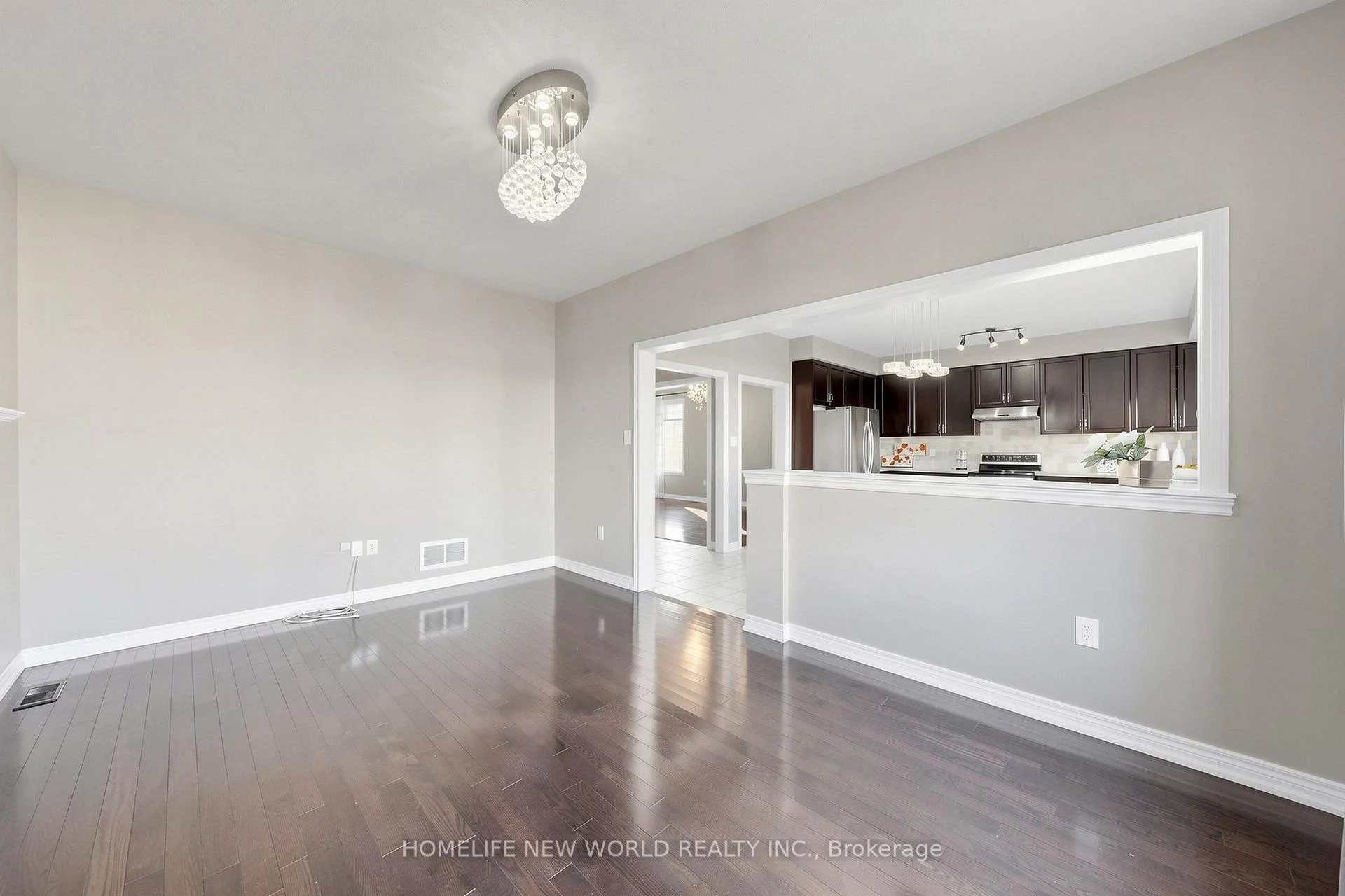 Photo 10 of 20 Pineforest Place, Markham, Wismer — HOMEH
