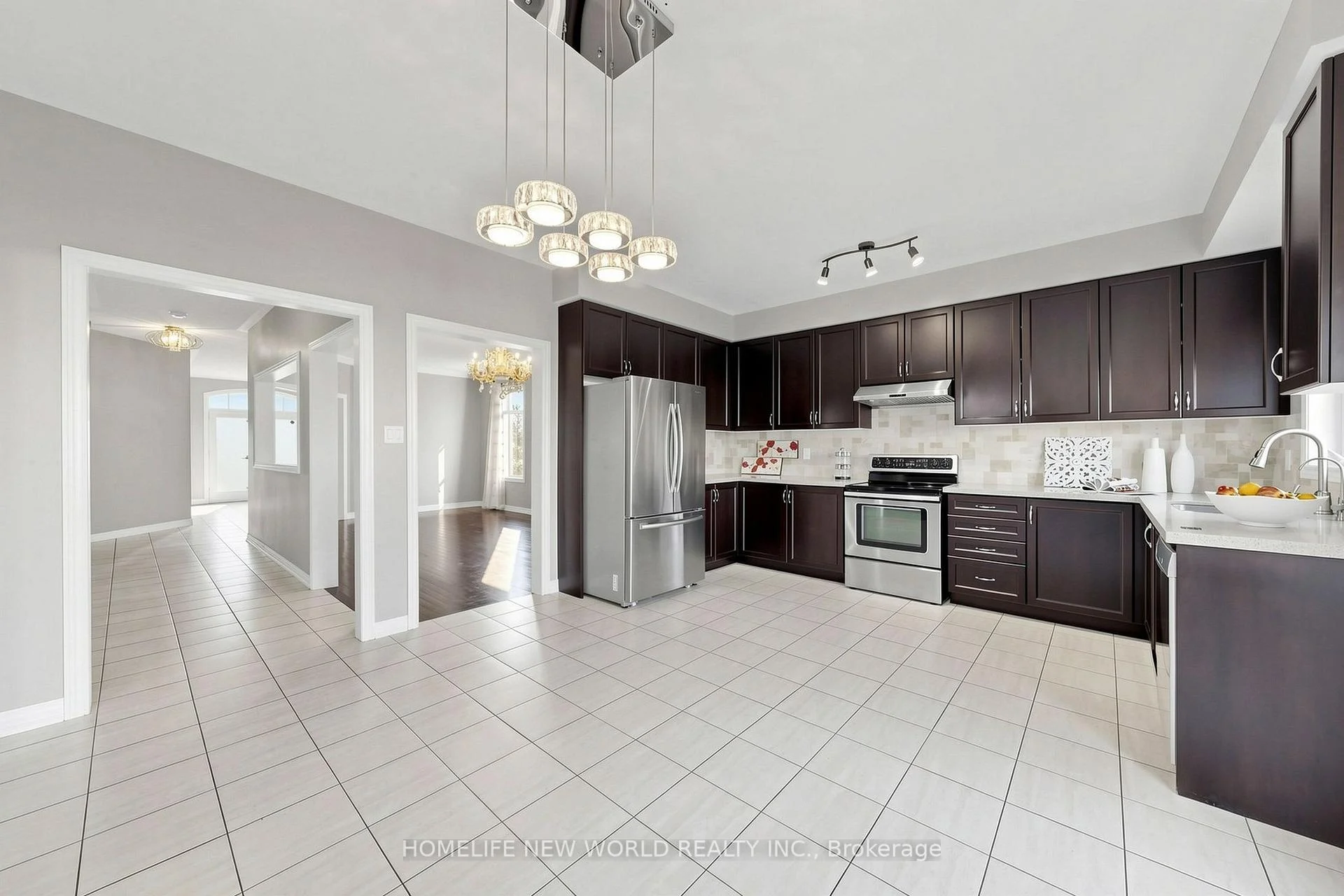 Photo 17 of 20 Pineforest Place, Markham, Wismer — HOMEH