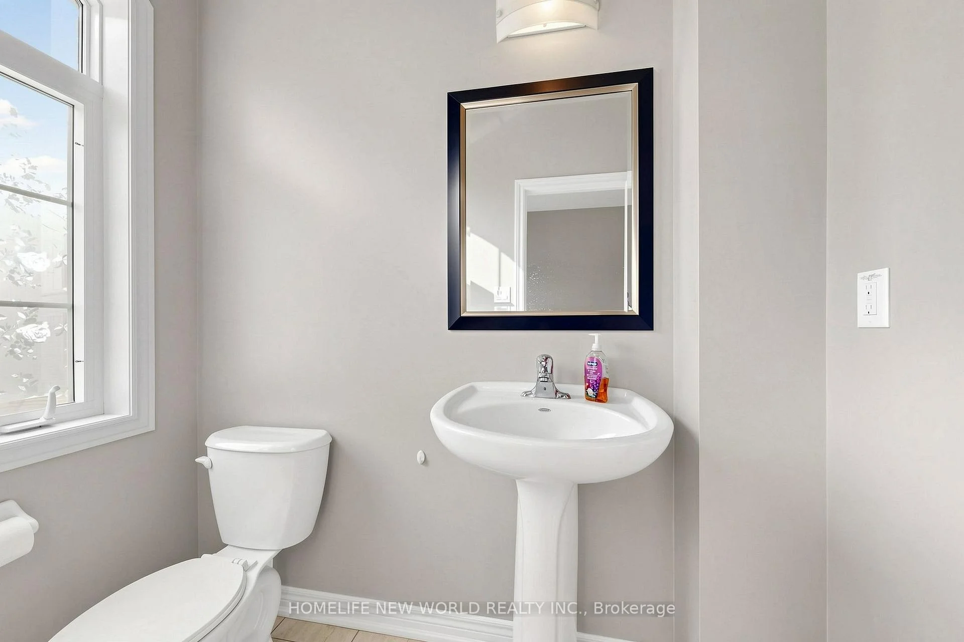 Photo 34 of 20 Pineforest Place, Markham, Wismer — HOMEH