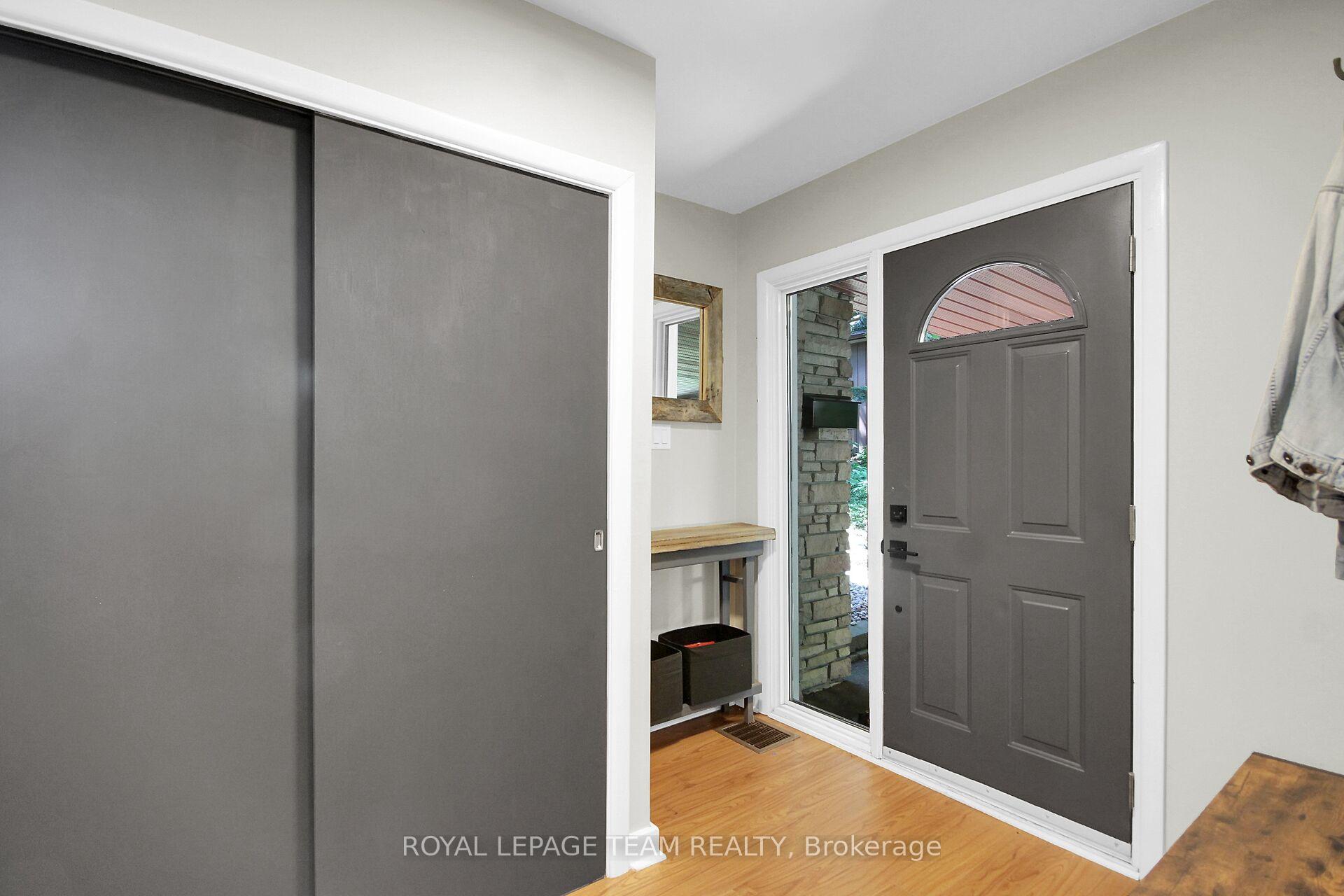 Photo 4 of 496 Bloor Avenue, Ottawa, Riverview Park — HOMEH