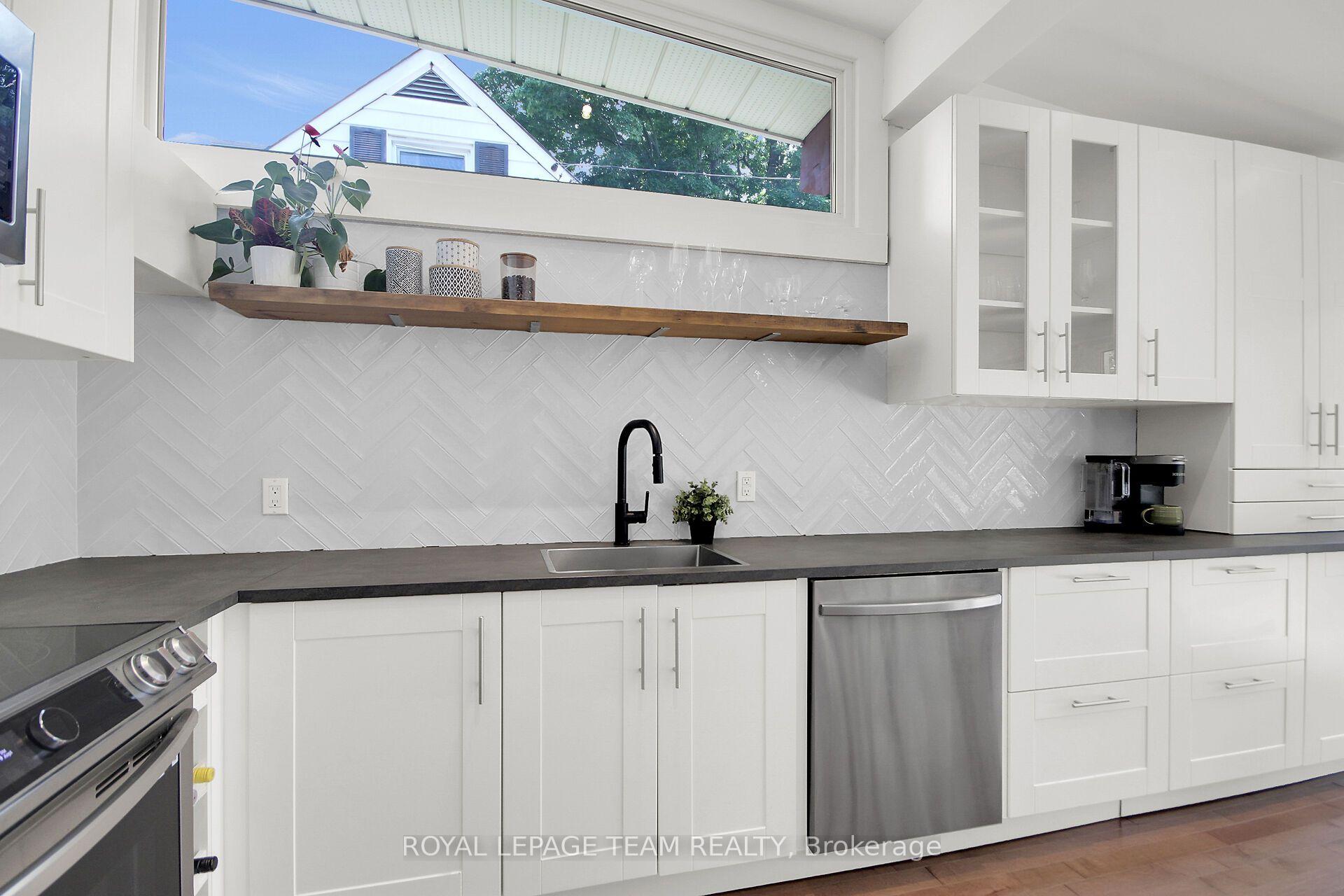 Photo 12 of 496 Bloor Avenue, Ottawa, Riverview Park — HOMEH