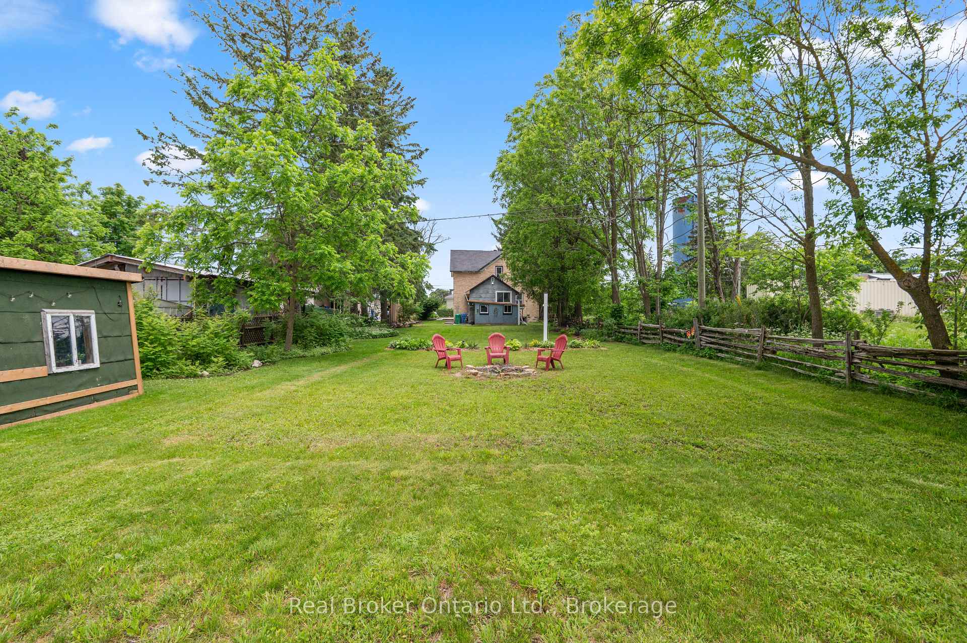 Photo 20 of 677 Garafraxa Street N, West Grey — HOMEH