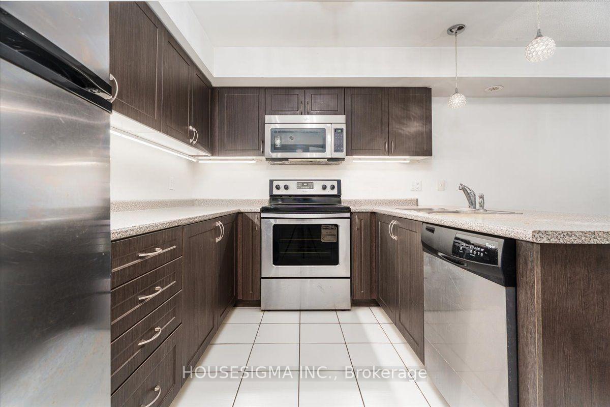 Photo 8 of Unit 17, 51 Hays Boulevard, Oakville, River Oaks — HOMEH