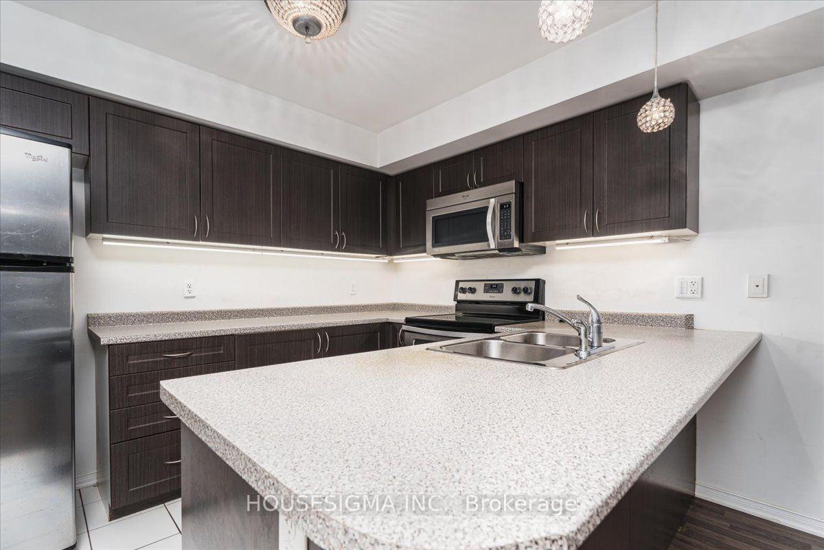 Photo 9 of Unit 17, 51 Hays Boulevard, Oakville, River Oaks — HOMEH