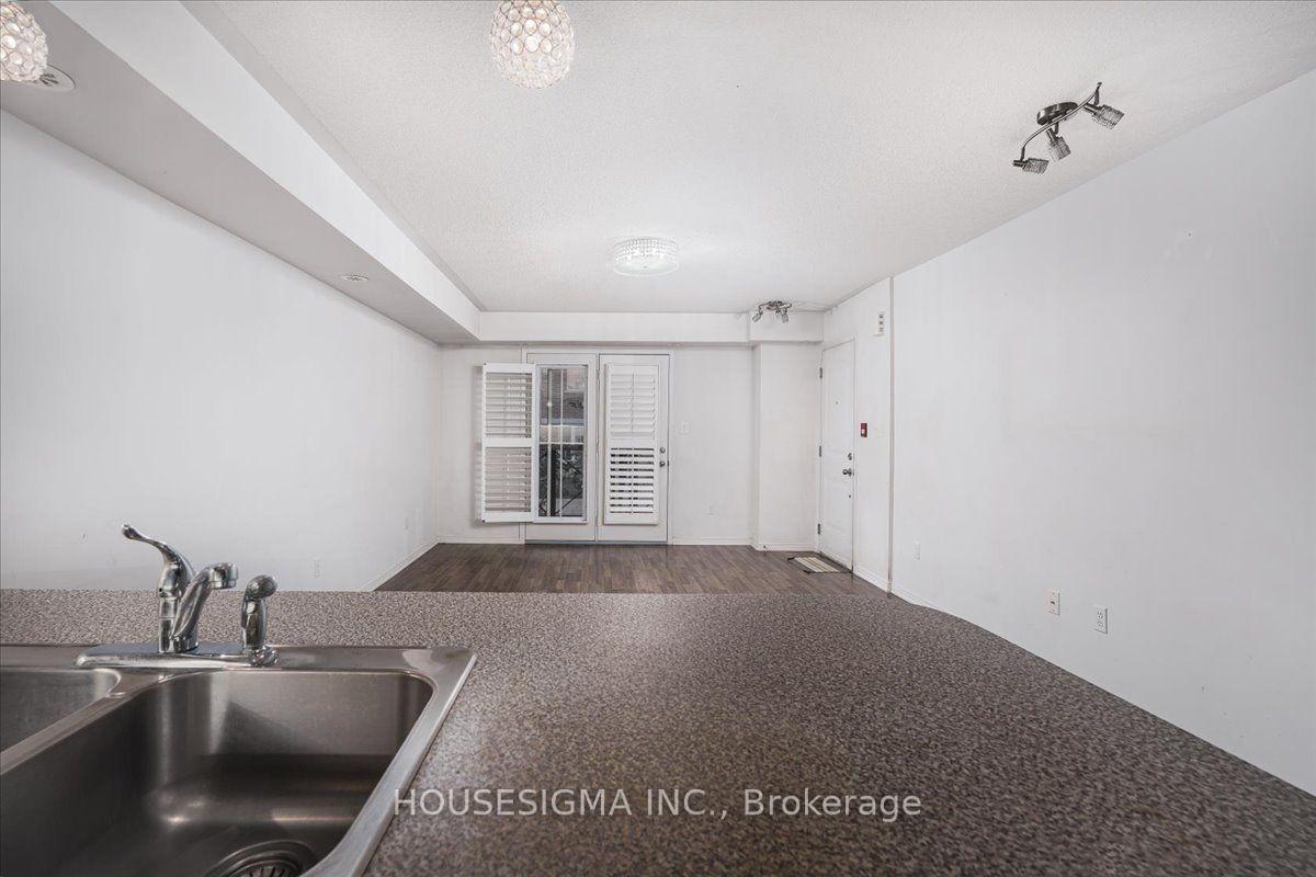 Photo 13 of Unit 17, 51 Hays Boulevard, Oakville, River Oaks — HOMEH